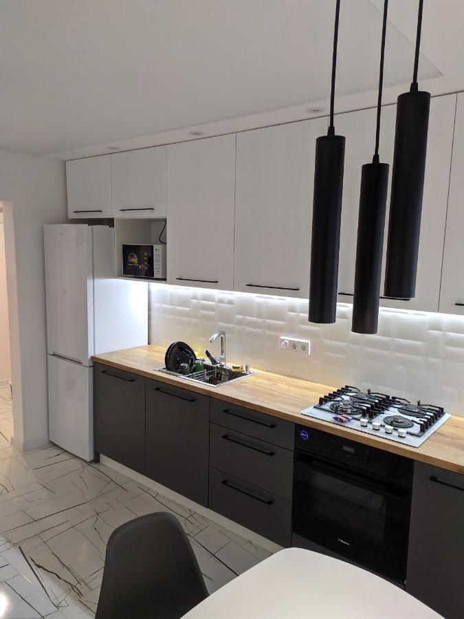 Cozy 75 Apart In Center - 2Х Кімнатна Квартира В Центрі Кропивницького Kropyvnyckyj Exteriér fotografie
