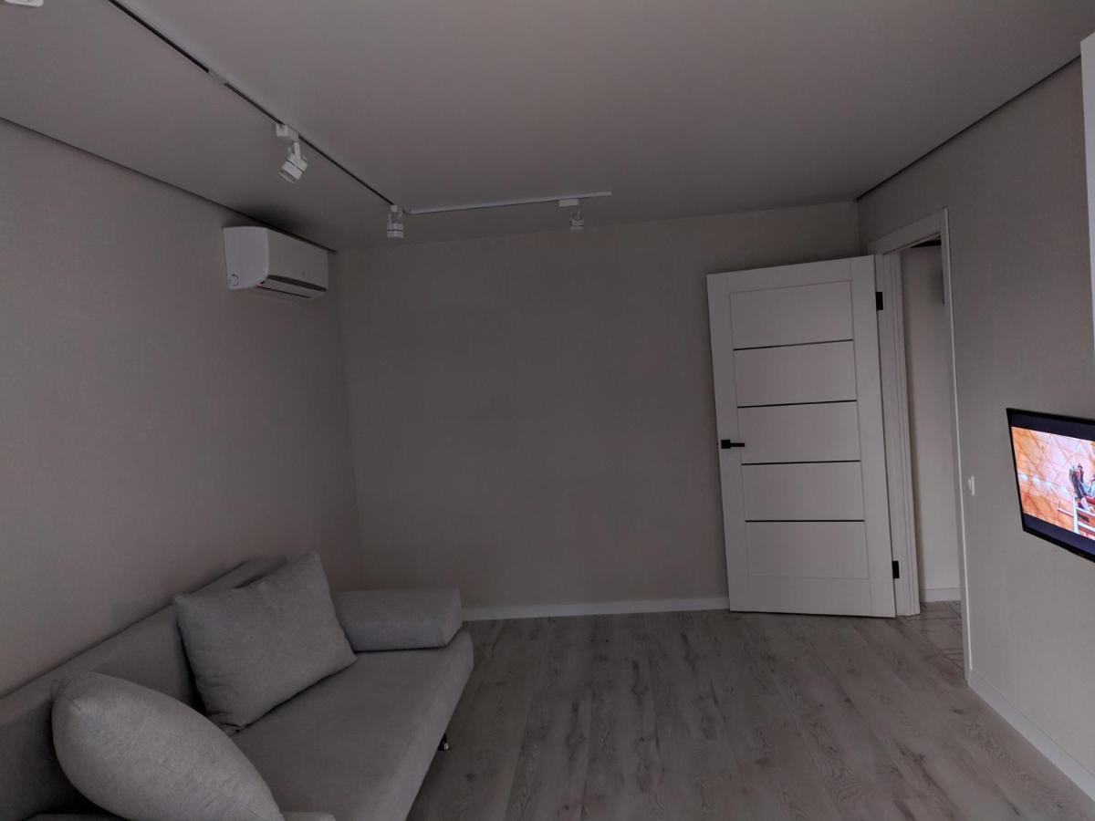 Cozy 75 Apart In Center - 2Х Кімнатна Квартира В Центрі Кропивницького Kropyvnyckyj Exteriér fotografie